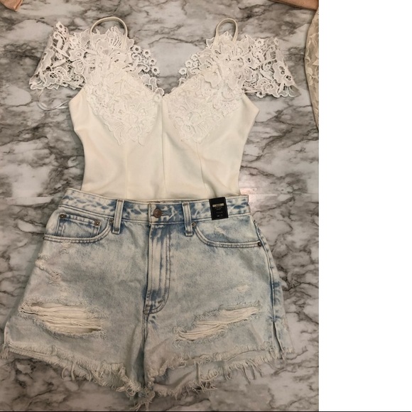 Showpo Pretty Little Thing Bodysuit - Picture 2 of 5